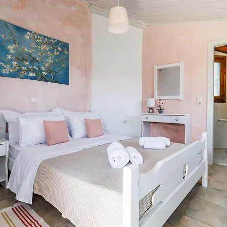 بيت للعطل Christina's Alikias